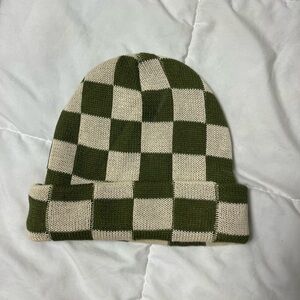 checkered beanie hat